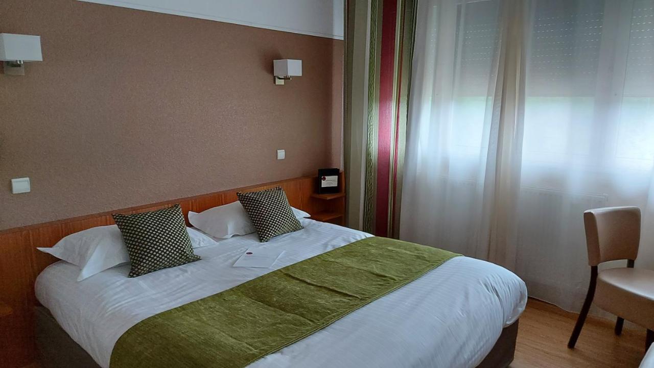Hotel Brun Saint-Lattier Zewnętrze zdjęcie