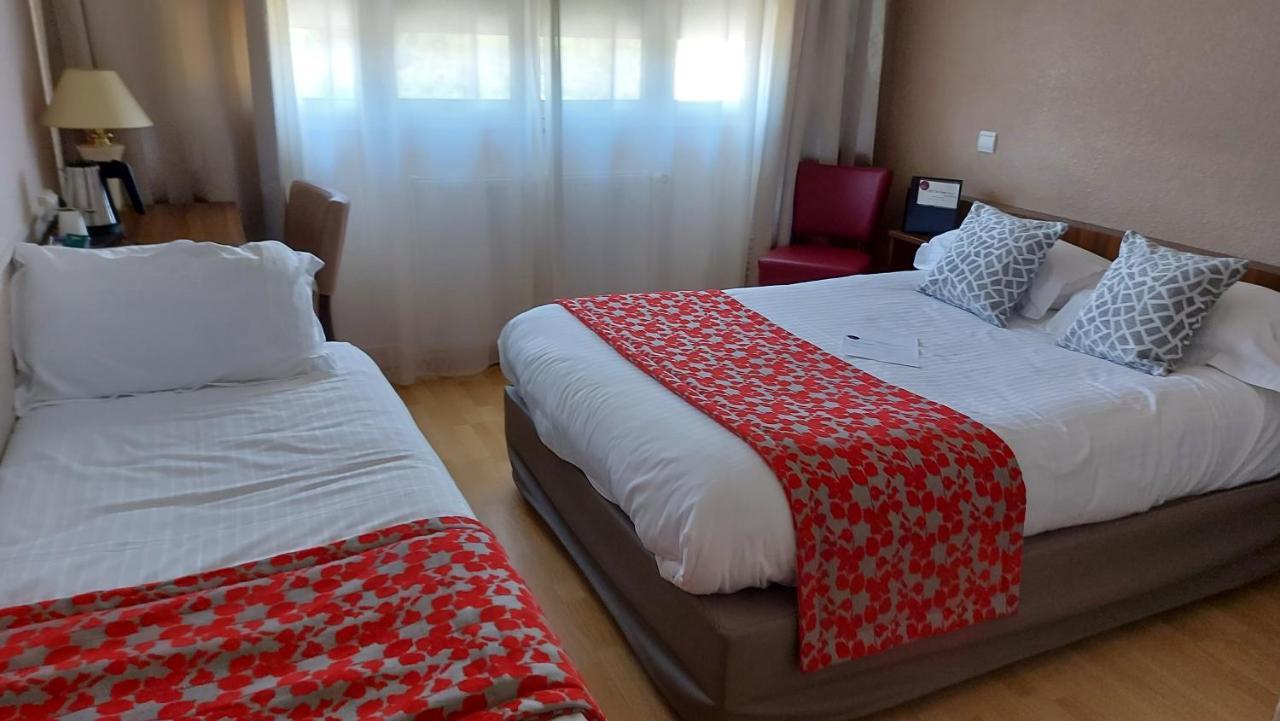 Hotel Brun Saint-Lattier Zewnętrze zdjęcie