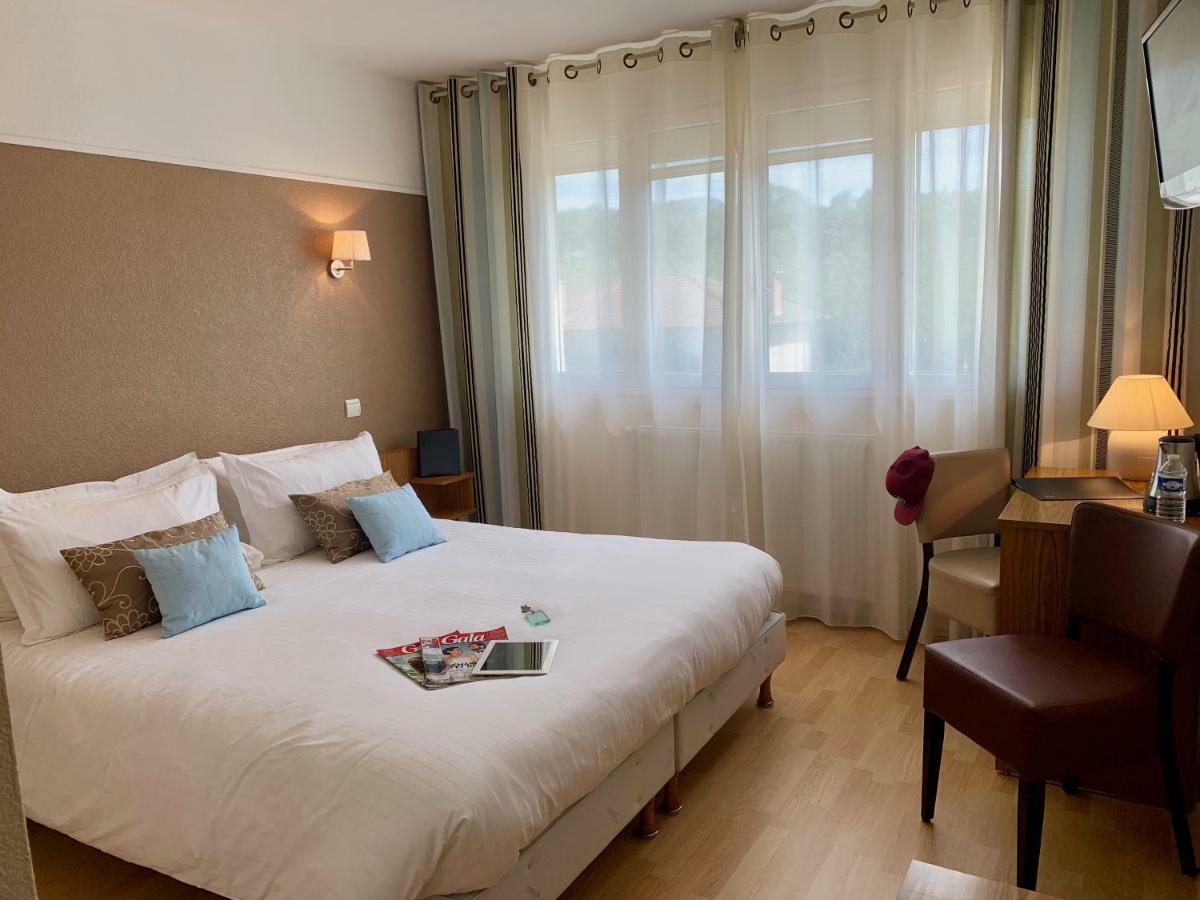 Hotel Brun Saint-Lattier Zewnętrze zdjęcie